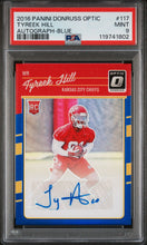 2016 Panini Donruss Optic Football Card Tyreek Hill Blue Holo Rookie Auto /75 PSA 9