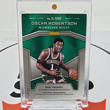 2018/19 Spectra Basketball Card Oscar Robertson Illustrious Legends Neon Orange Auto 5/5