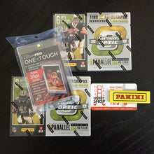 2017 Panini Contenders Optic Football Hobby Box w/Free One Touch Holder by Ultra Pro